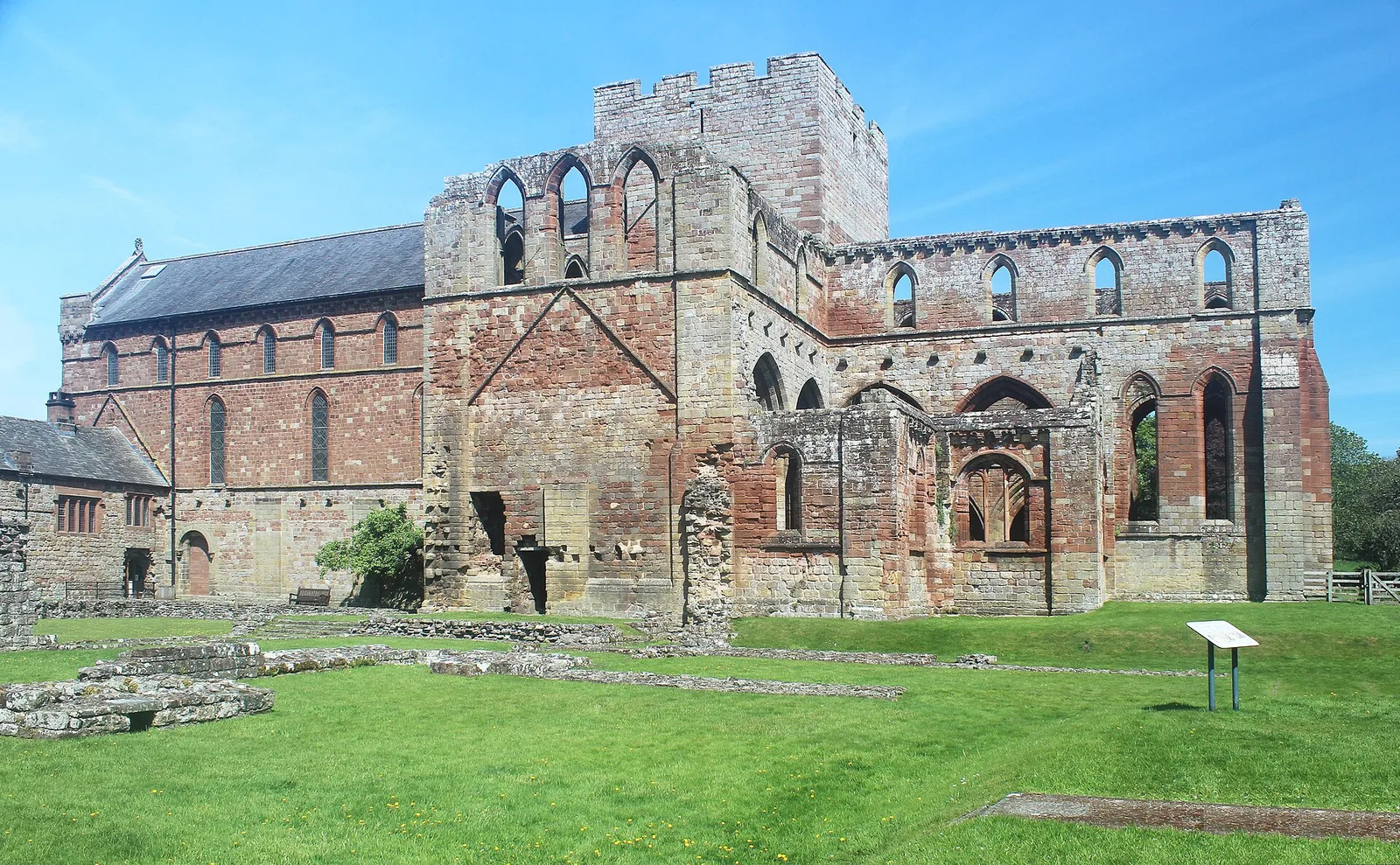 prieuré de Lanercost