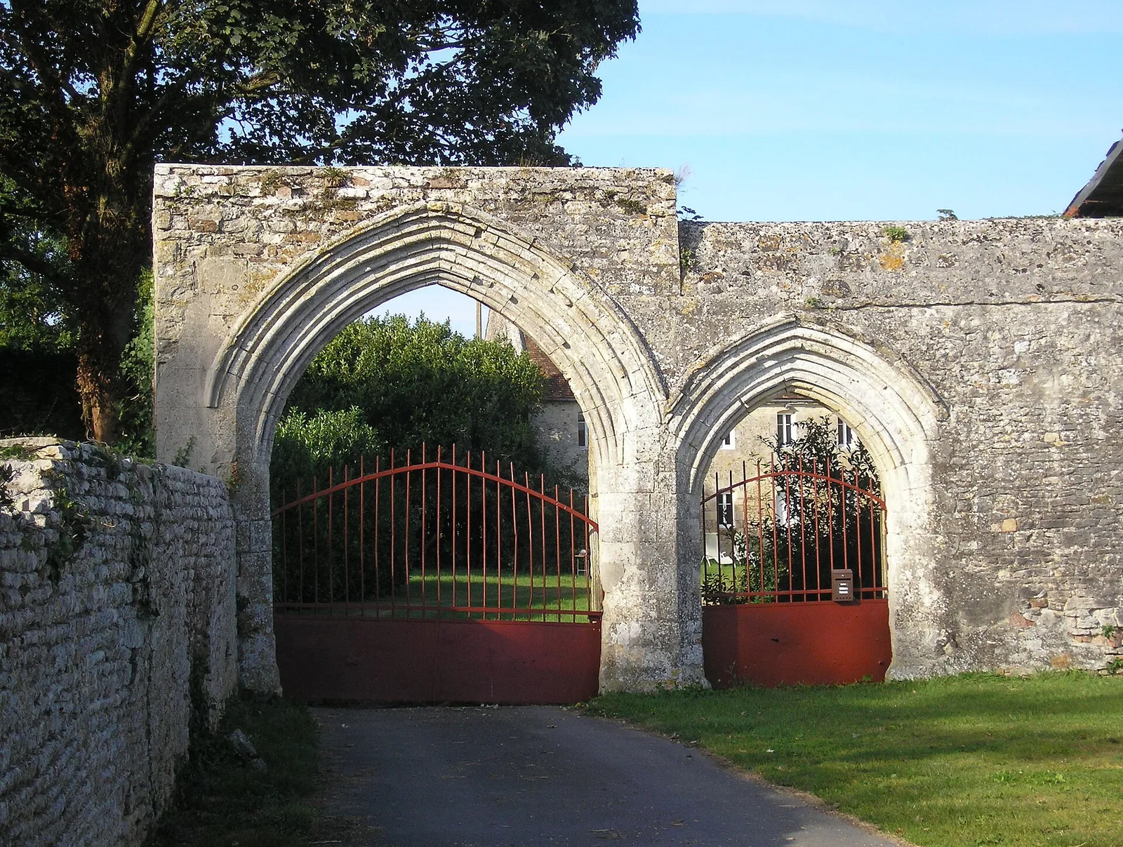 prieuré de Noron-l'Abbaye