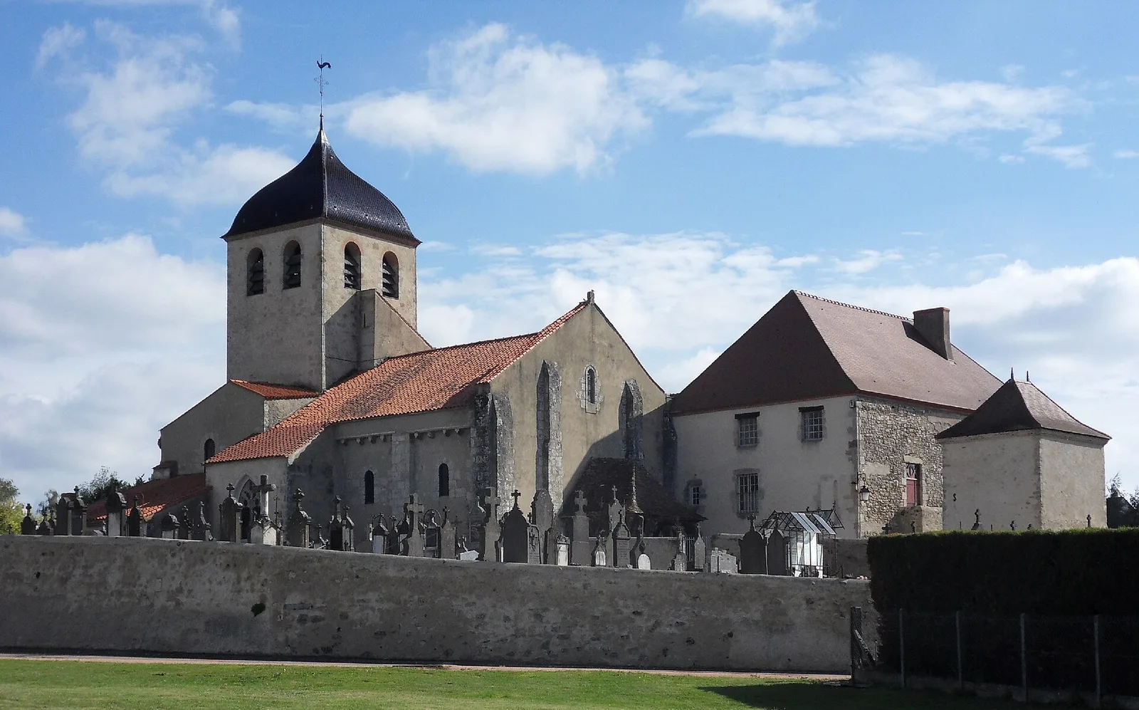 prieuré de Saint-Germain-des-Fossés