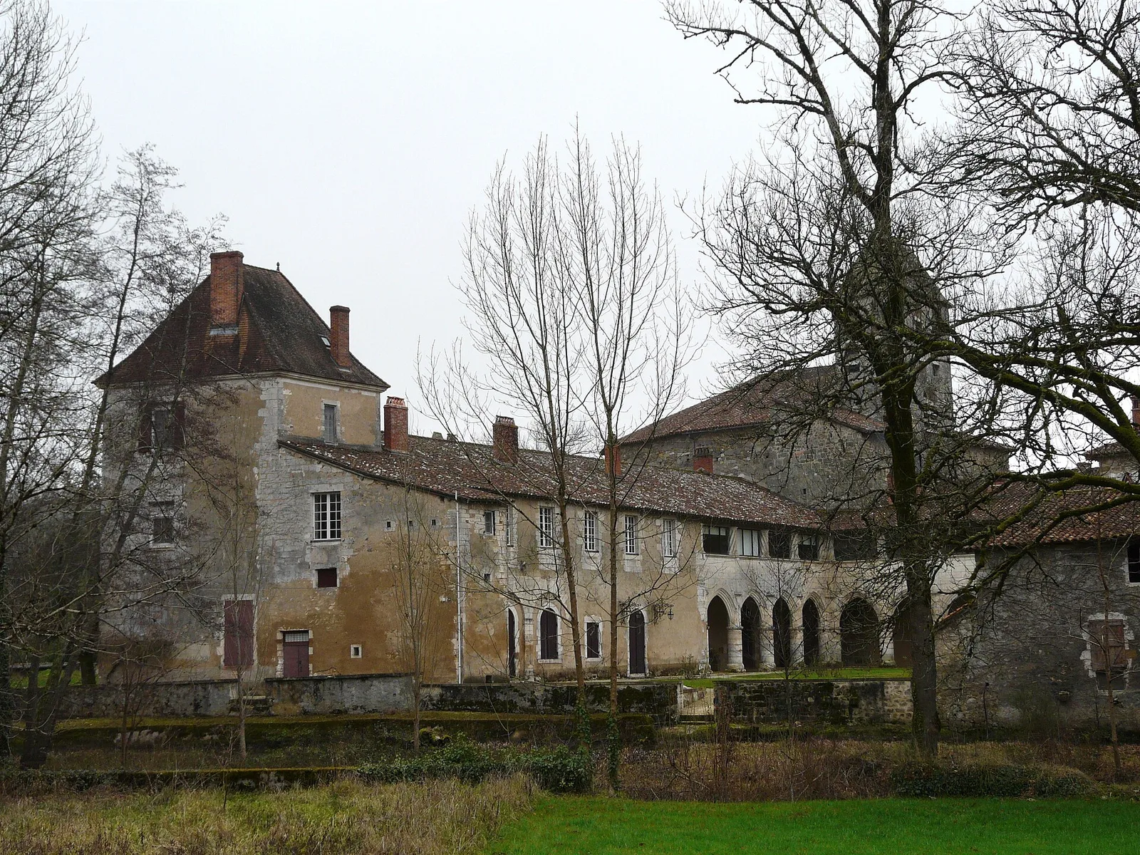 prieuré de Saint-Jean-de-Côle