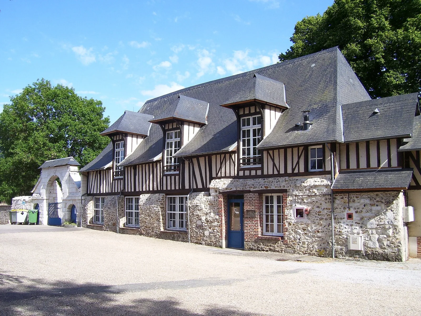 prieuré de Saint-Philbert-sur-Risle