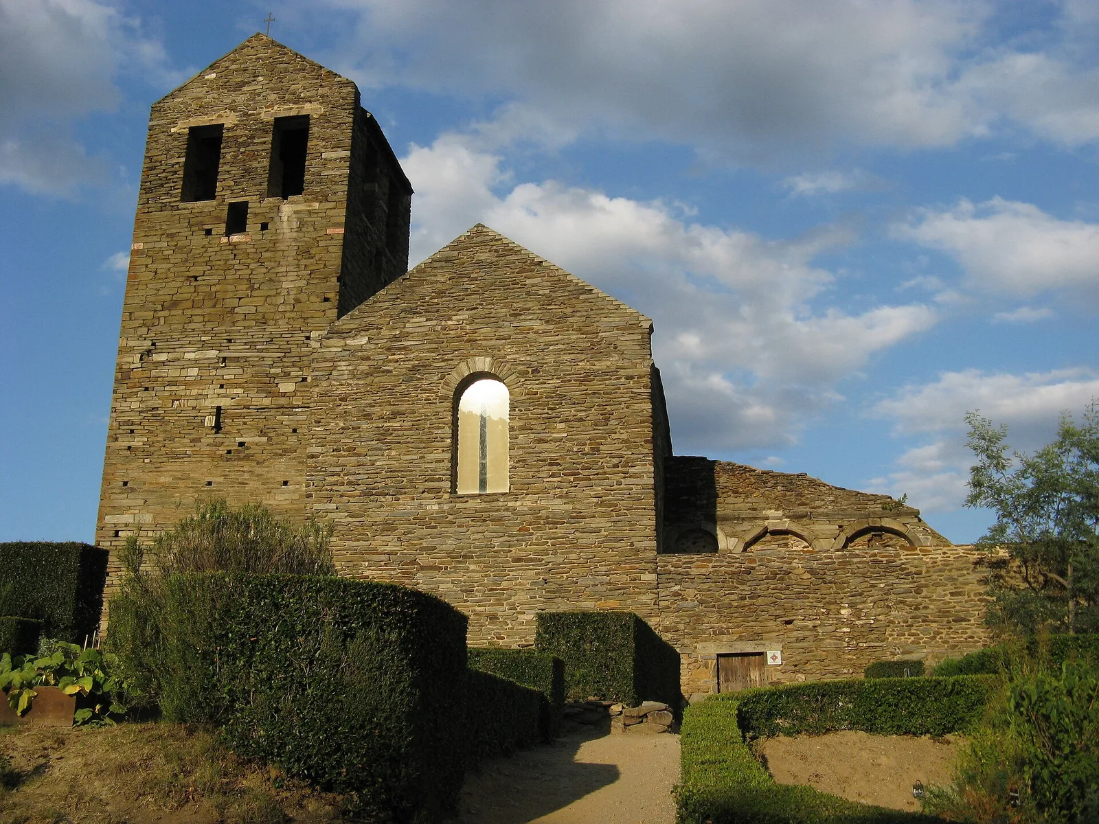 prieuré de Serrabone