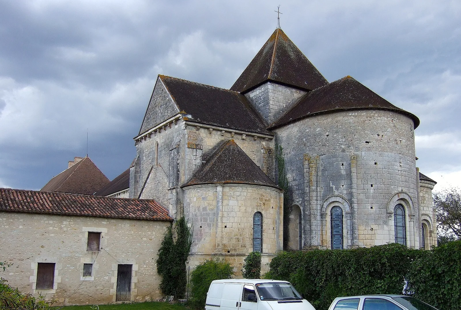 prieuré de Villesalem