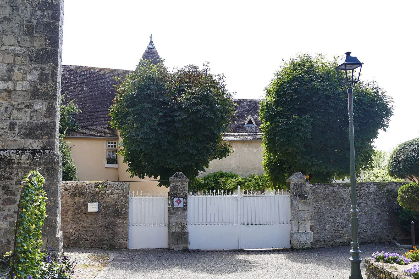 prieuré de Vivonne