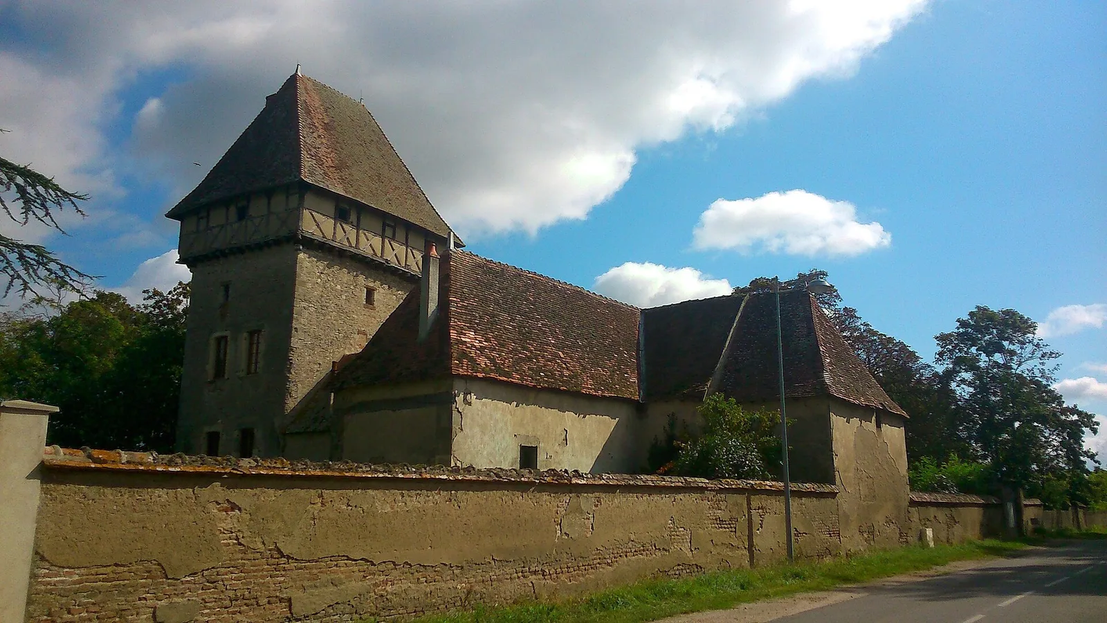 prieuré-donjon de La Ferté-Hauterive