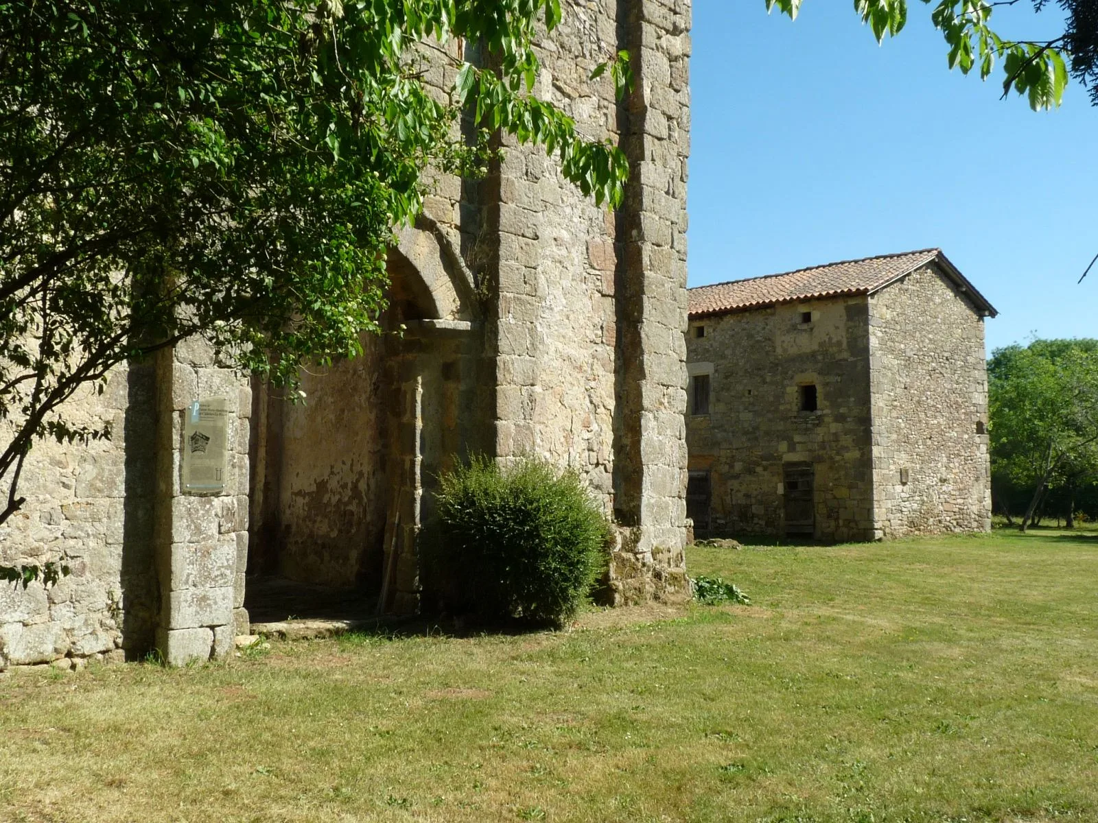 prieuré du Châtelars