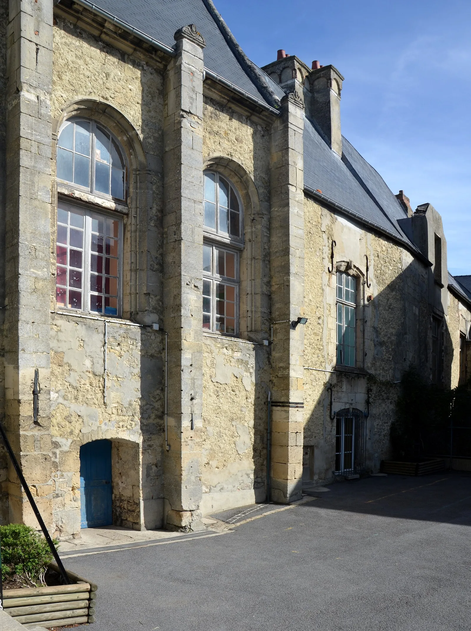 prieuré du Val-des-Écoliers