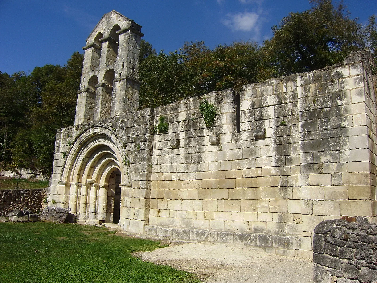prieuré Saint-Jean de Belaygue
