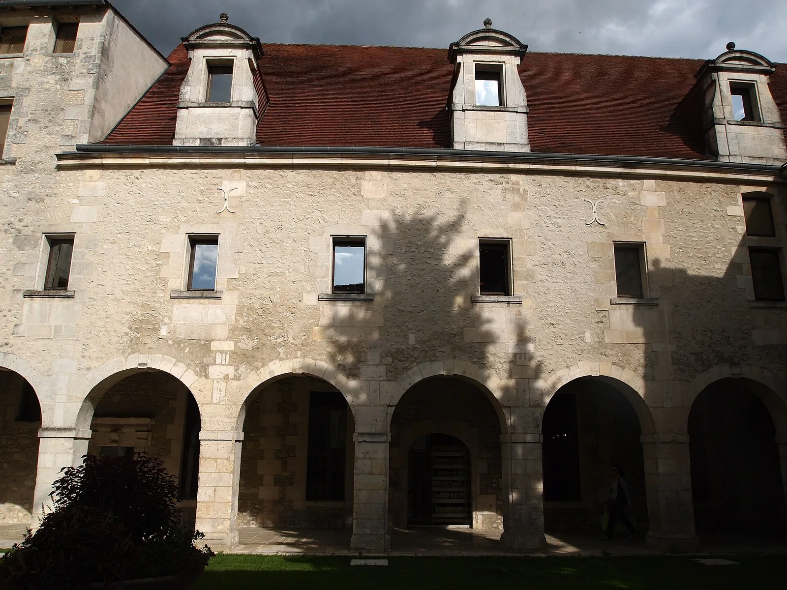 prieuré Saint-Léger de Cognac
