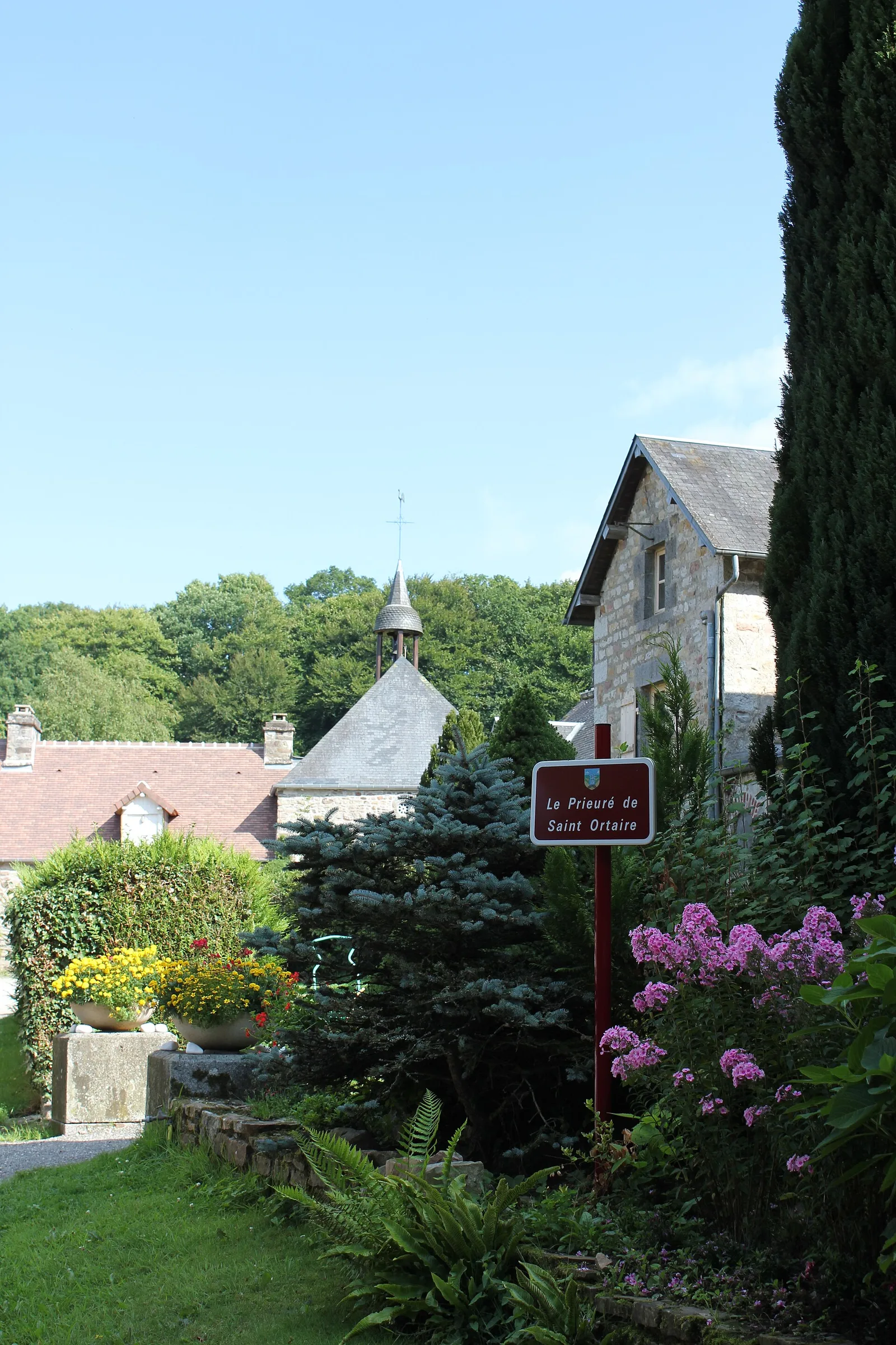 prieuré Saint-Ortaire