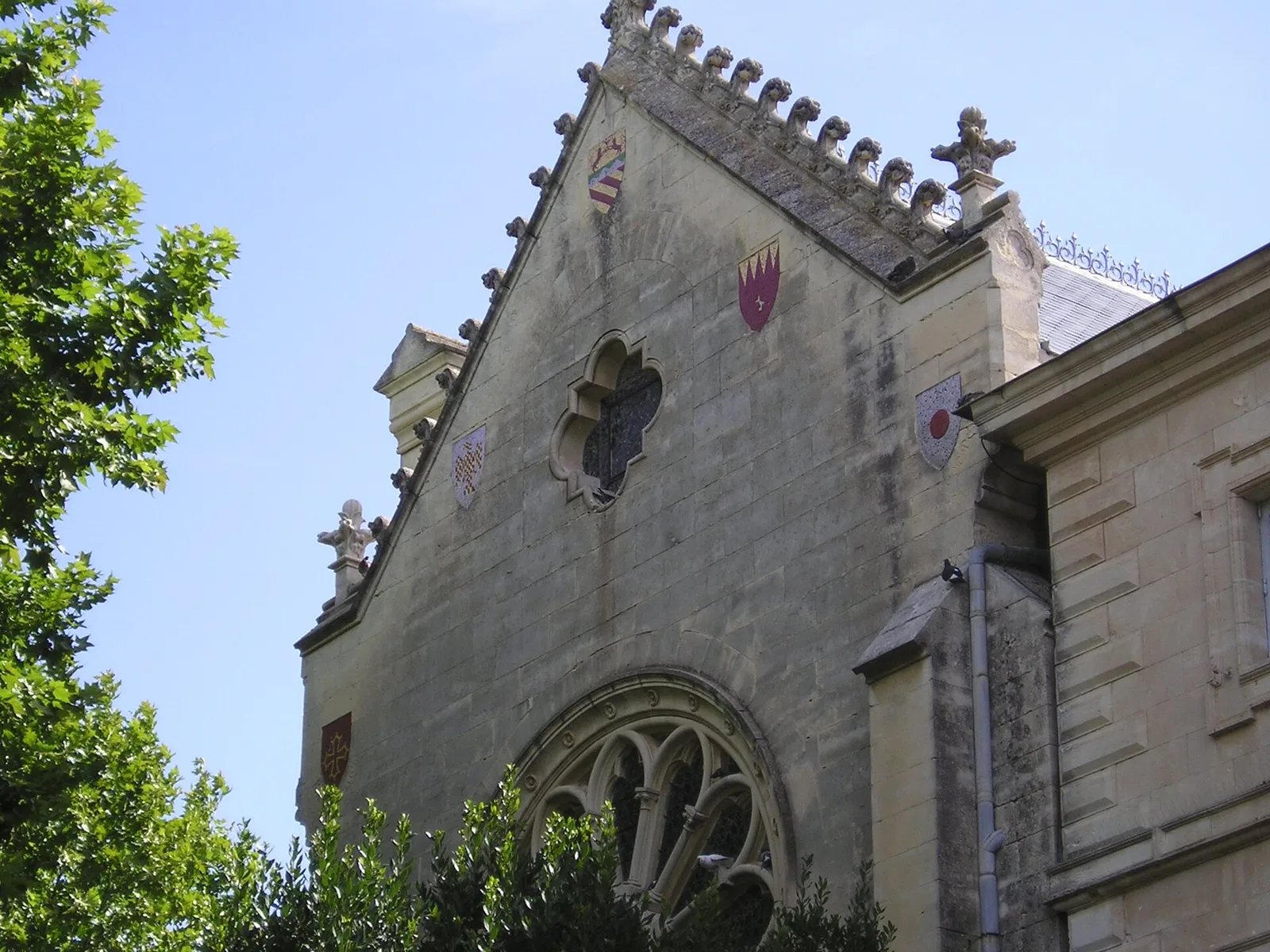 prieuré Saint-Pierre de Montaubérou