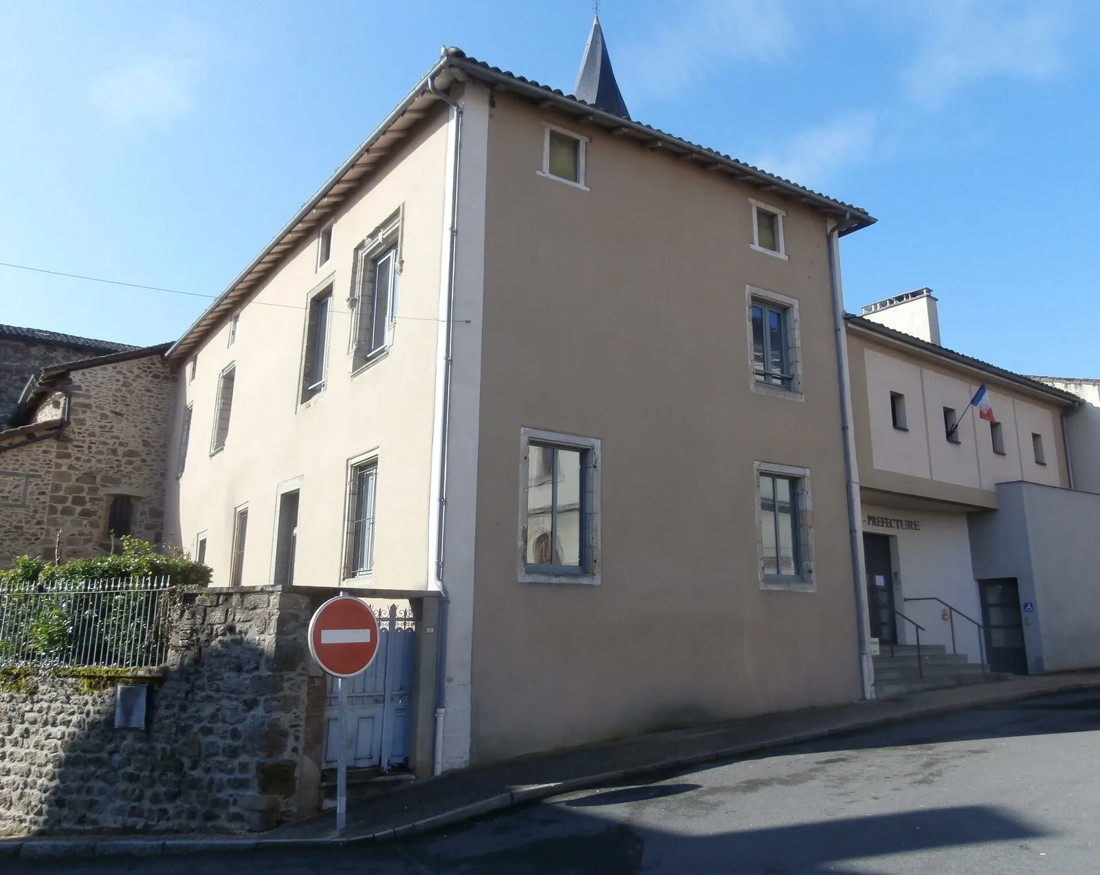 prieuré Saint-Sauveur de Rochechouart