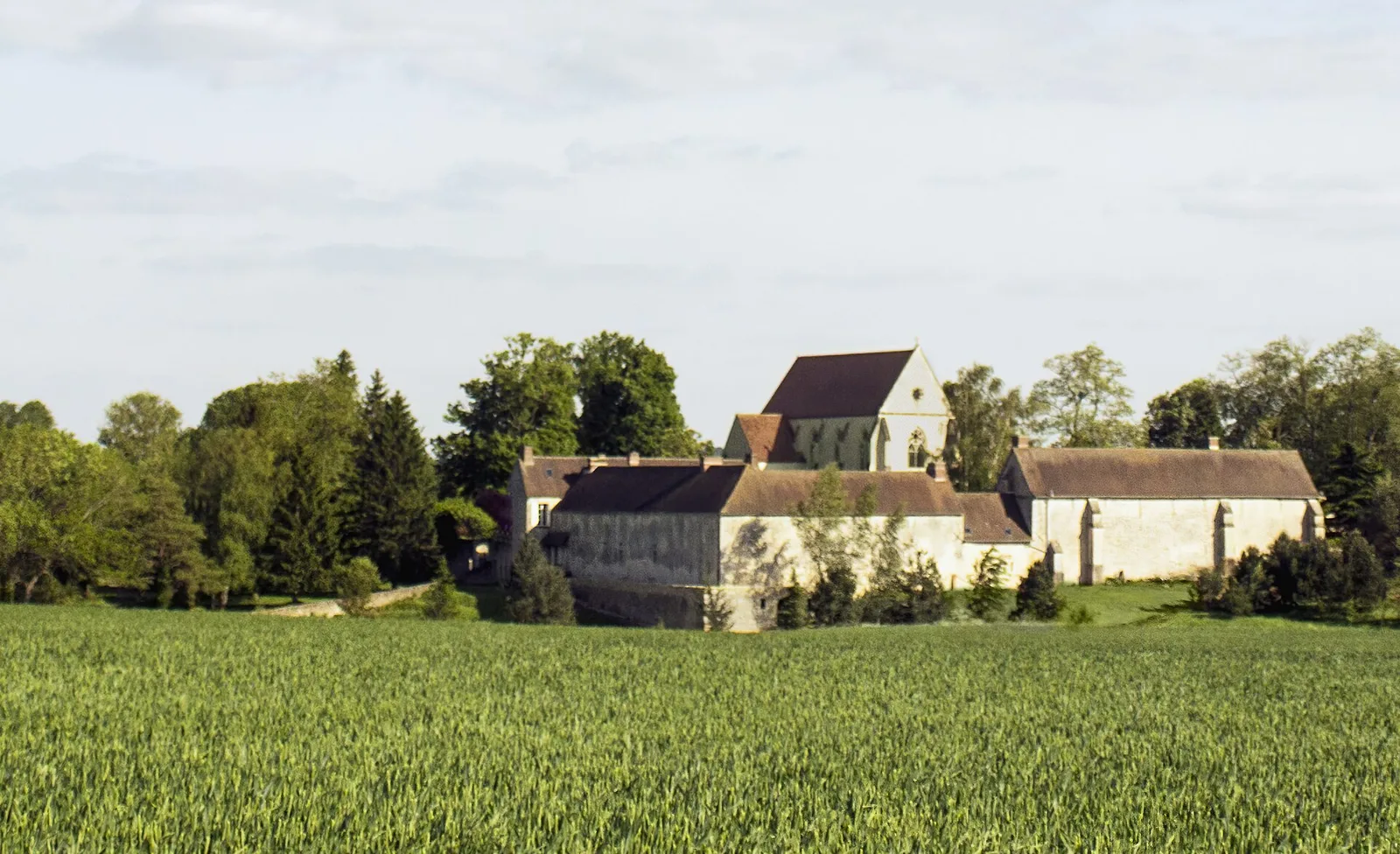 prieuré Saint-Victor de Bray