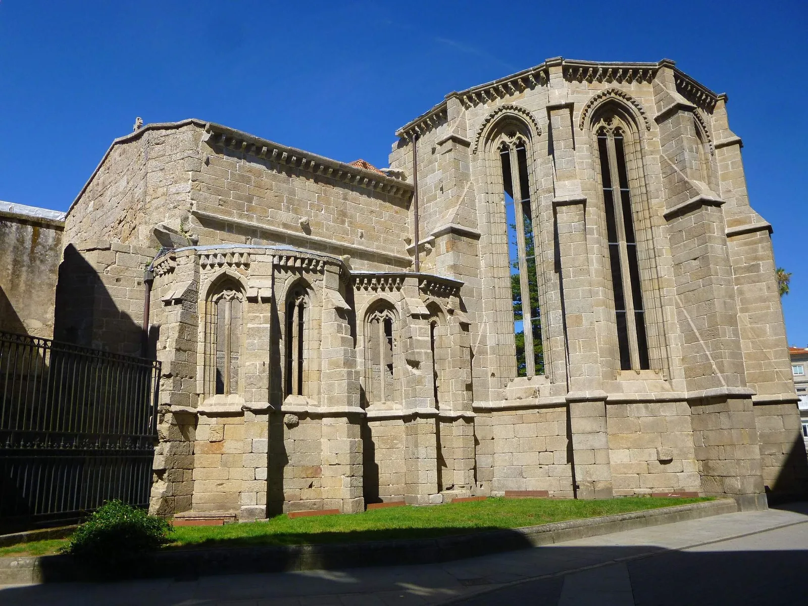 ruines de Saint-Dominique