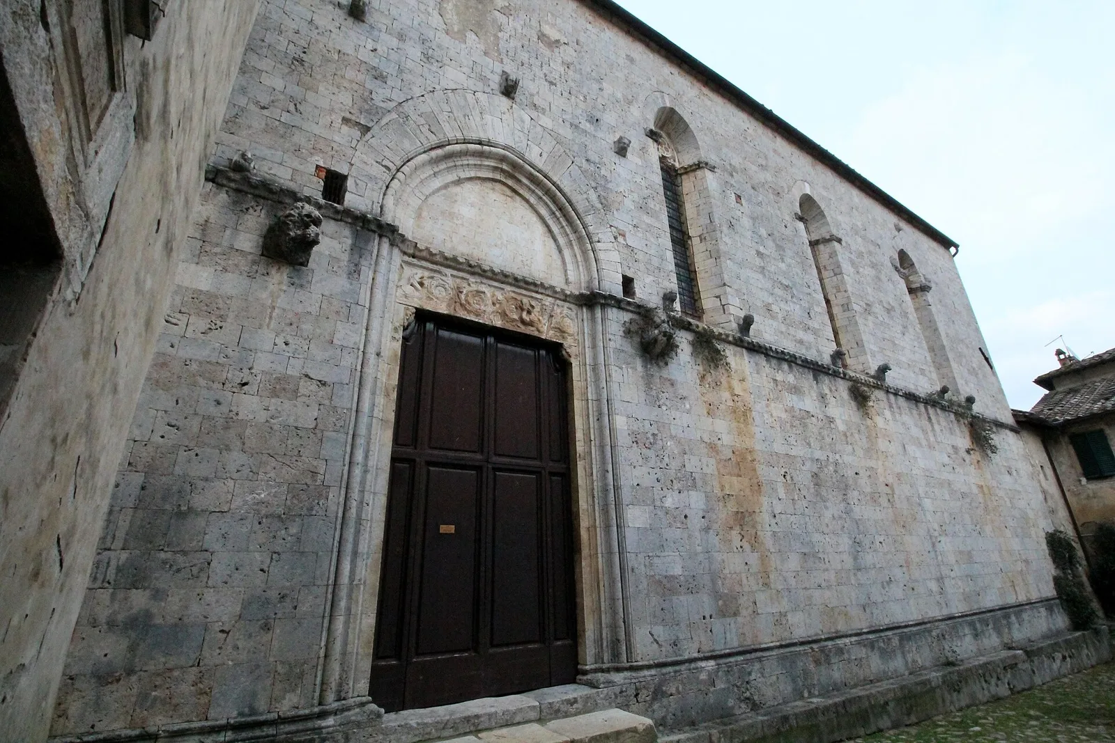 Santa Mustiola