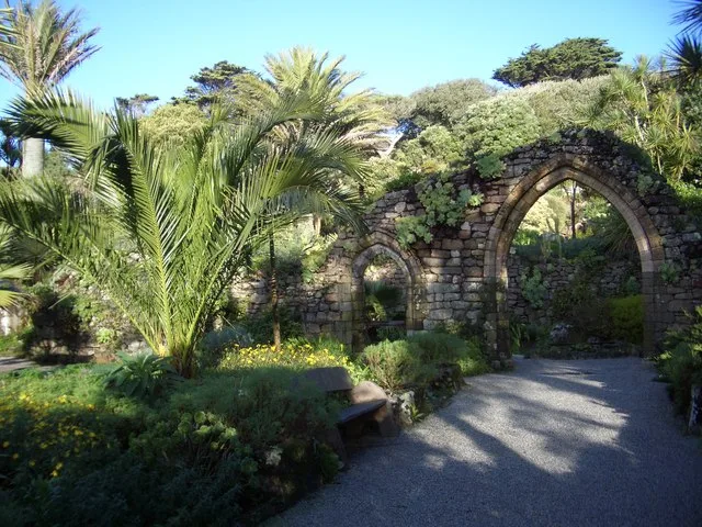 Tresco Priory