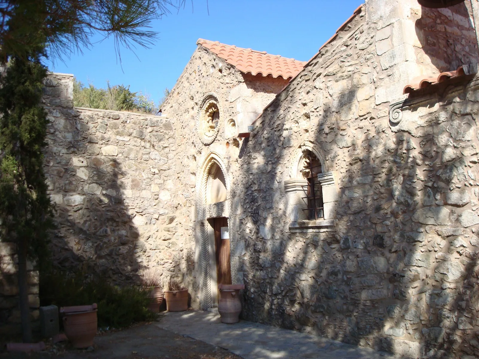 Varsamonerou monastery