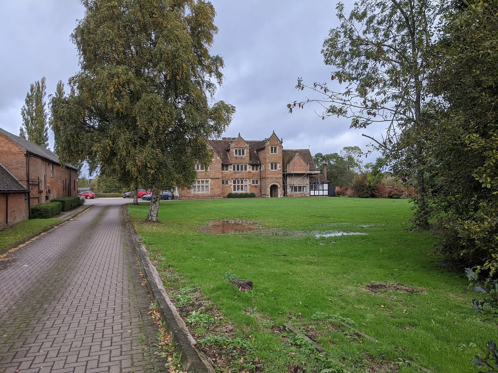 Wolston Priory